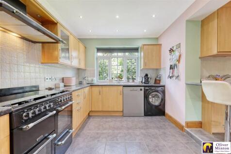 Kitchen / Breakfast Room