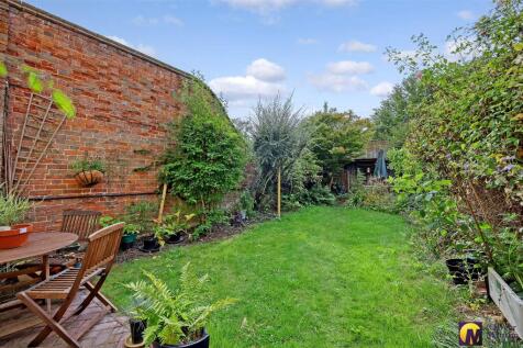 Pretty Rear Garden