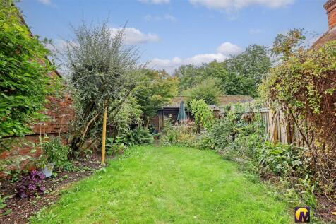 Pretty Rear Garden