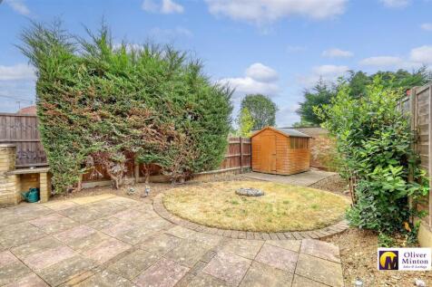 Attractive Rear Garden