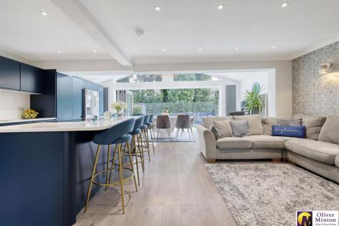 Superb open-plan Kitchen/Dining/Living Room