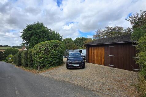 Detached Double Garage