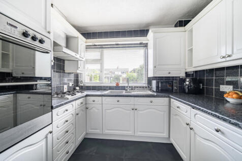 1356933-18-68e500...