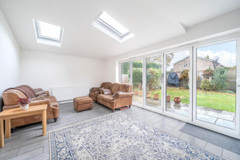 1374016-21-6901ef...