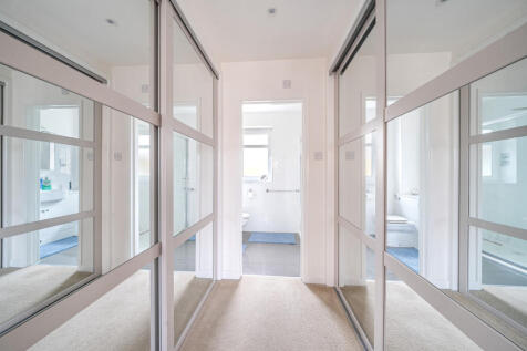 1374016-13-6901ee...