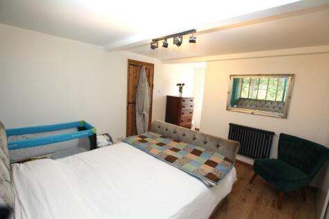 BB BED 7