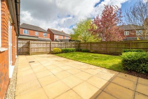 Detached 4 bed 2 ...