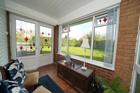 Porch/Sun Lounge