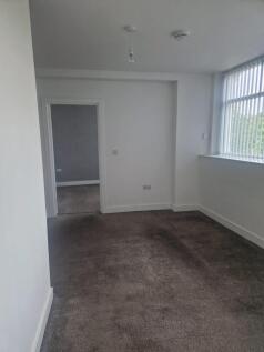 1 Bed Flat Cheste...