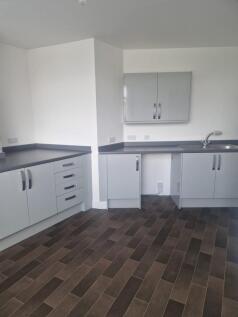 1 Bed Flat Cheste...