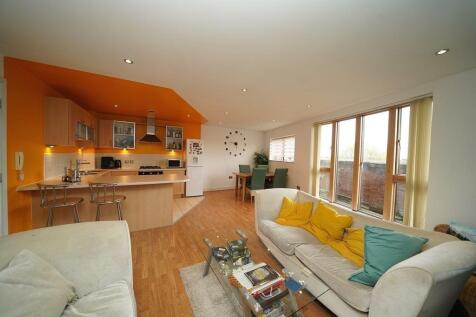 Living Suite 3