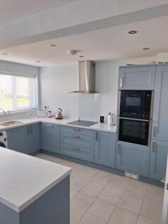 Kitchen Diner 2