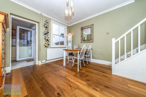 DIN ROOM