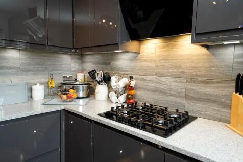 Kitchen Diner 6