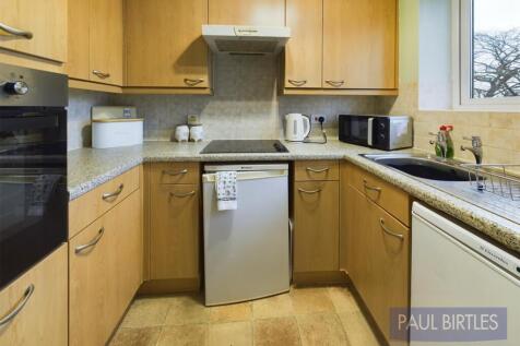 CAM04378G0-PR0081-STILL003.jpg
