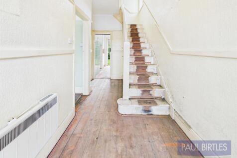 CAM04378G0-PR0128-STILL012.jpg
