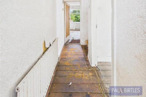 CAM04378G0-PR0141-STILL003.jpg