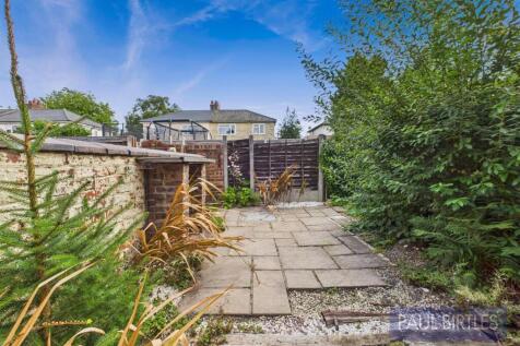 CAM04378G0-PR0197-STILL027.jpg