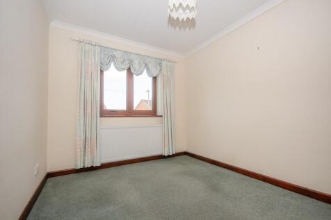 Bedroom 4.jpg
