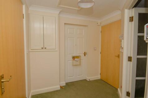 Hallway.jpg