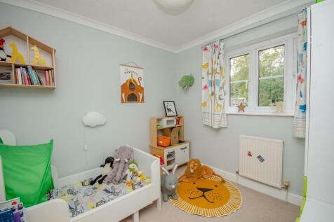 Bedroom 4.jpg
