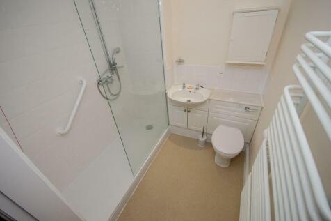 Shower room.jpg