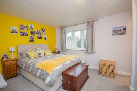 Bedroom one.jpg