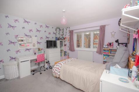 Bedroom two.jpg