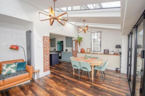Family-dining room.jpg