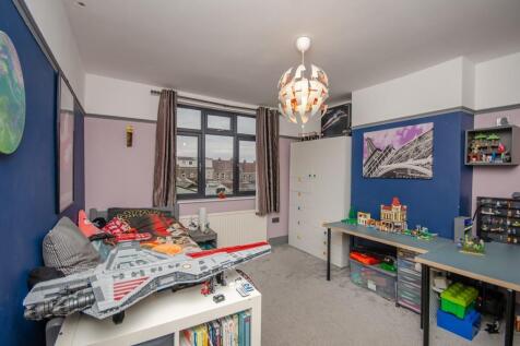 Bedroom 2.jpg
