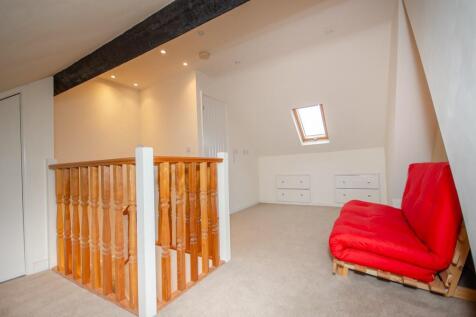 Bedroom 3 pic 2.jpg