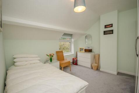 Bedroom 2.jpg