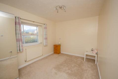 Bedroom 3.jpg