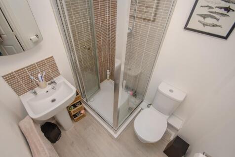 Shower room.jpg