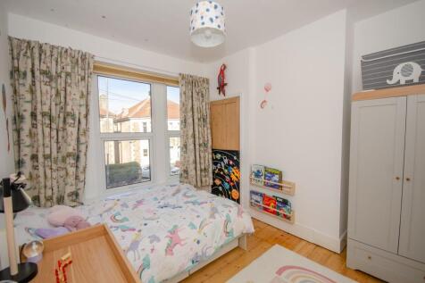 Bedroom 2.jpg