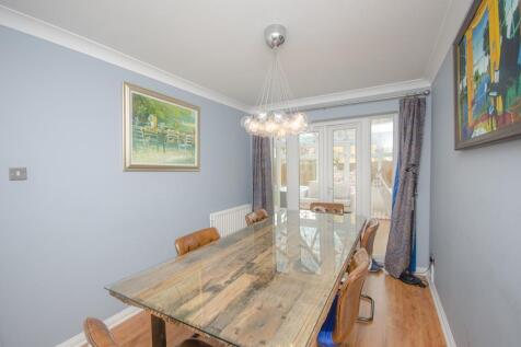 Dining room.jpg