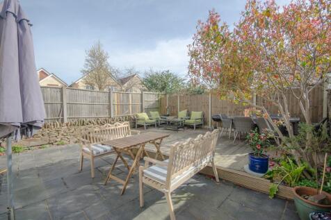 Rear garden.jpg