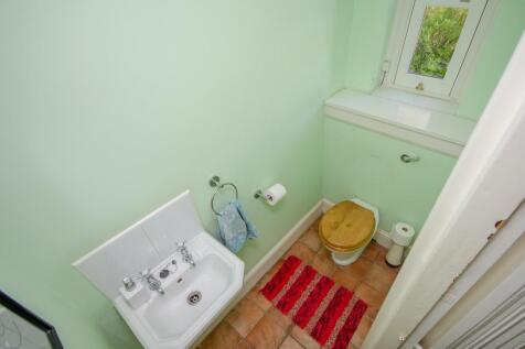 Cloakroom.jpg