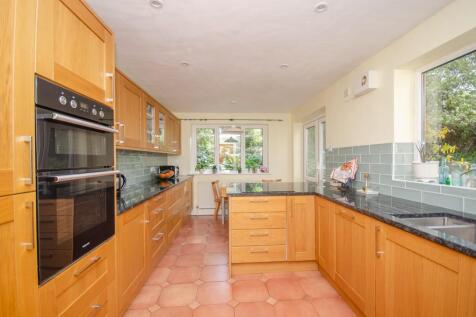 Kitchen.jpg