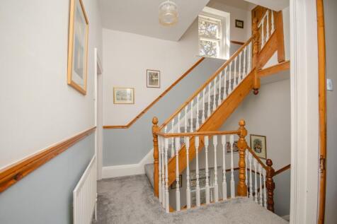 First floor landing pic 2.jpg
