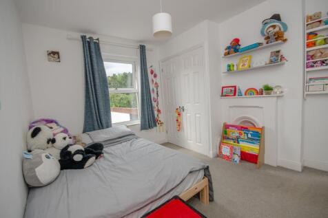 Bedroom two.jpg