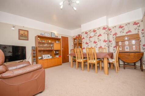 Dining room.jpg