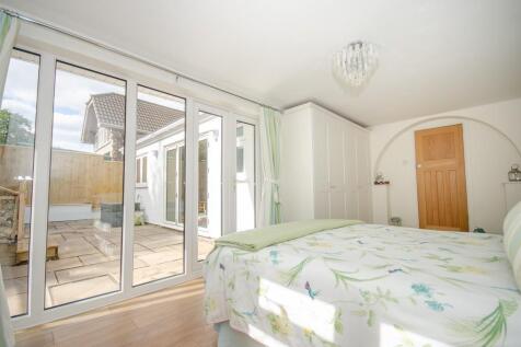 Bedroom 3 pic 2.jpg