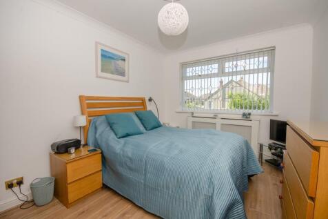 Bedroom 2.jpg