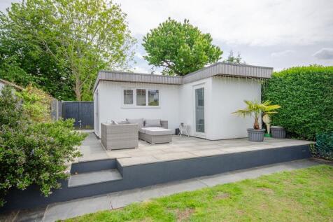 Garden room external.jpg