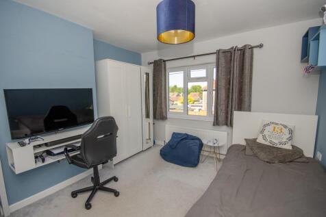 Bedroom 2.jpg