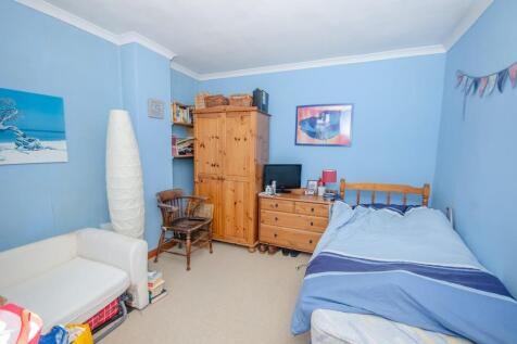 Bedroom two.jpg