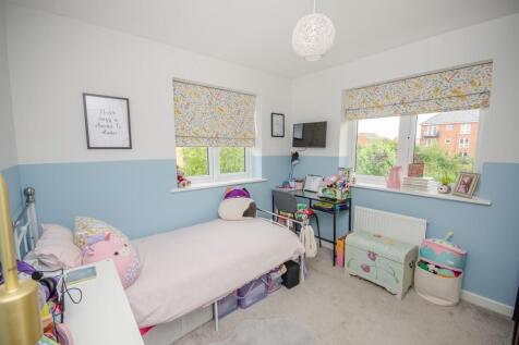 Bedroom two.jpg