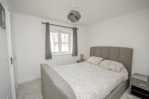 Bedroom one.jpg