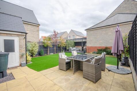 Rear garden.jpg